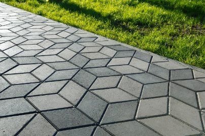 Beautifully installed stamped concrete pathway in a residential property in Wanneroo WA.